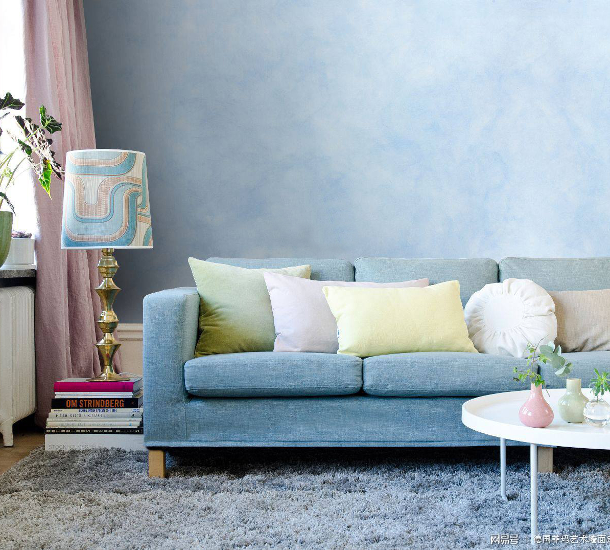 專(zhuān)用于提升建筑涂料漆膜防水、耐刮性的蠟乳液